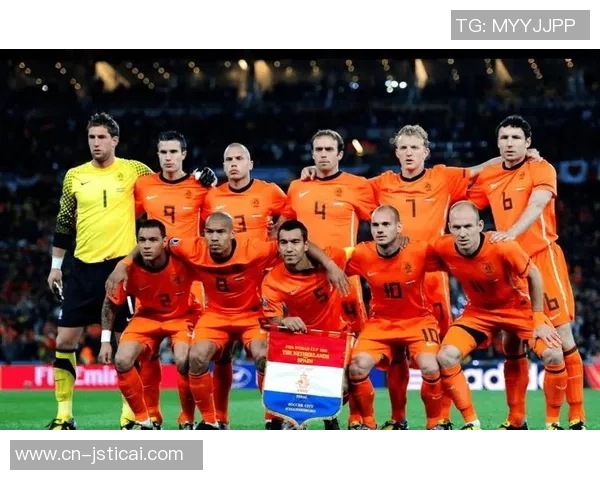 2000年欧锦赛经典对决荷兰队与意大利队的巅峰对抗回顾 2000年欧锦赛经典对决荷兰队与意大利队的巅峰对抗回顾